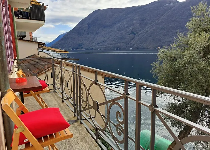 The Lake House By Quokka 360 - Lake View In Gandria Village